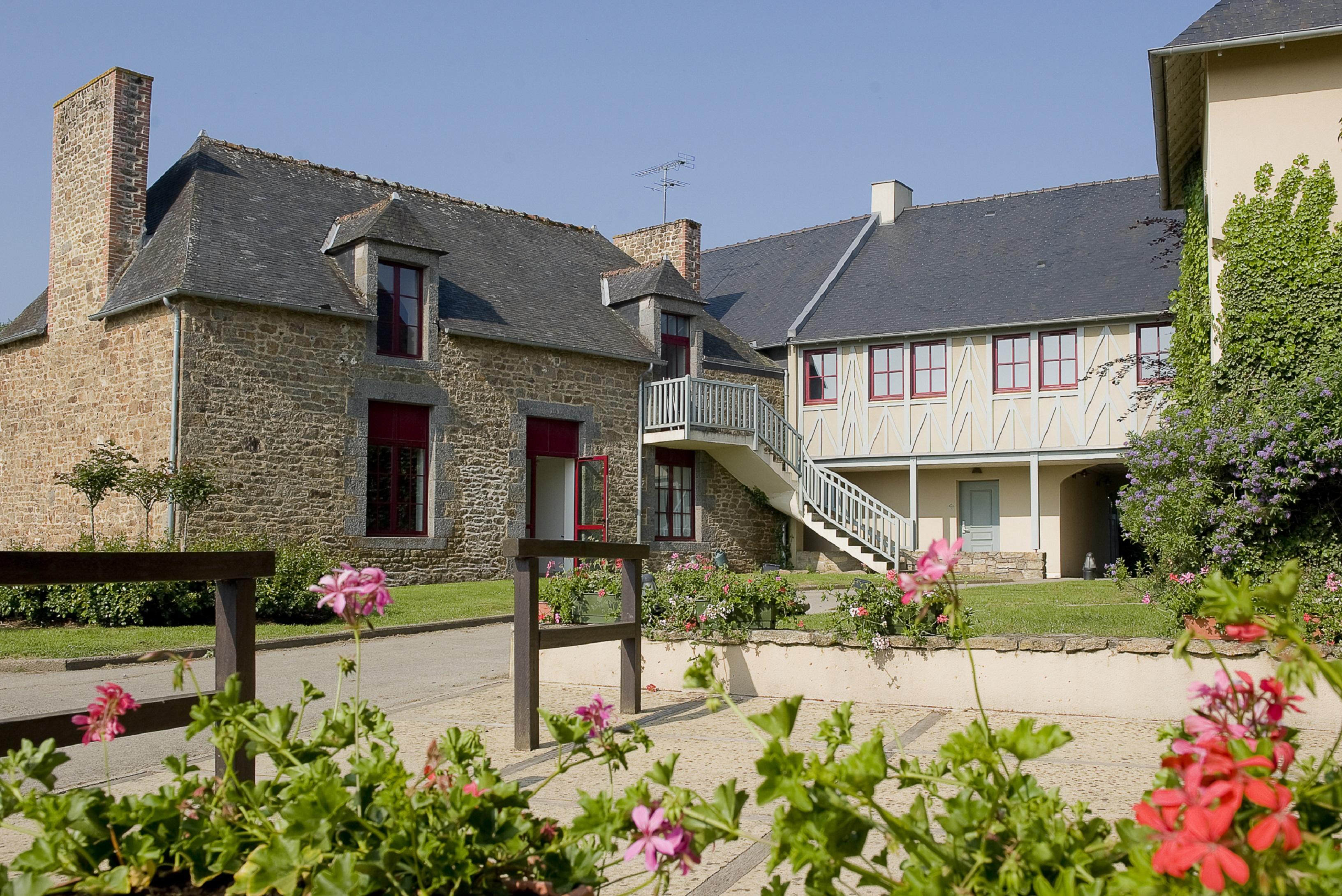 Saint Malo Golf Resort Le Tronchet  Esterno foto