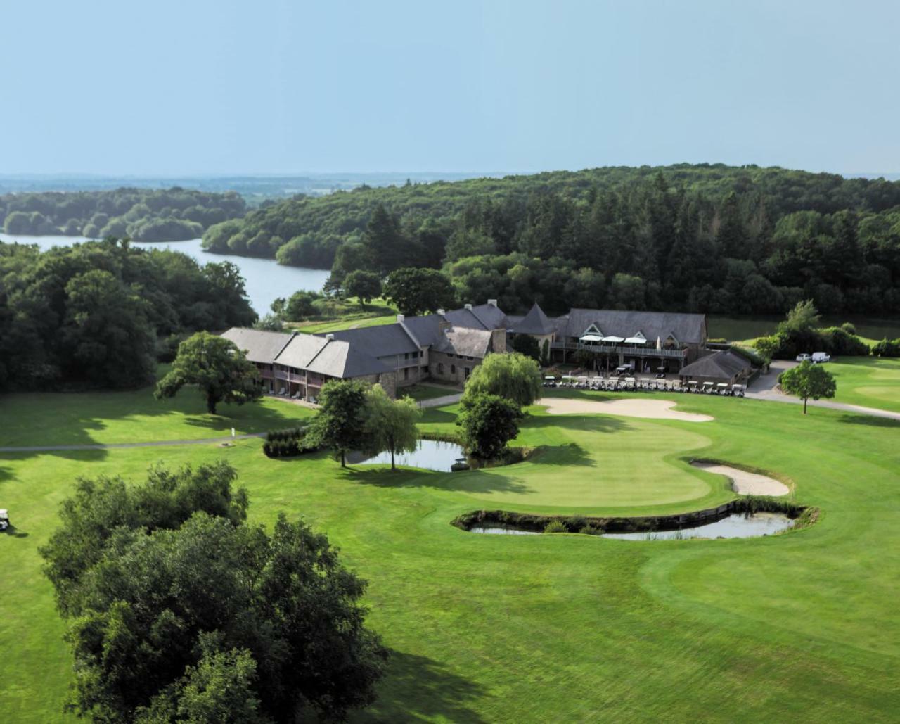 Saint Malo Golf Resort Le Tronchet  Esterno foto